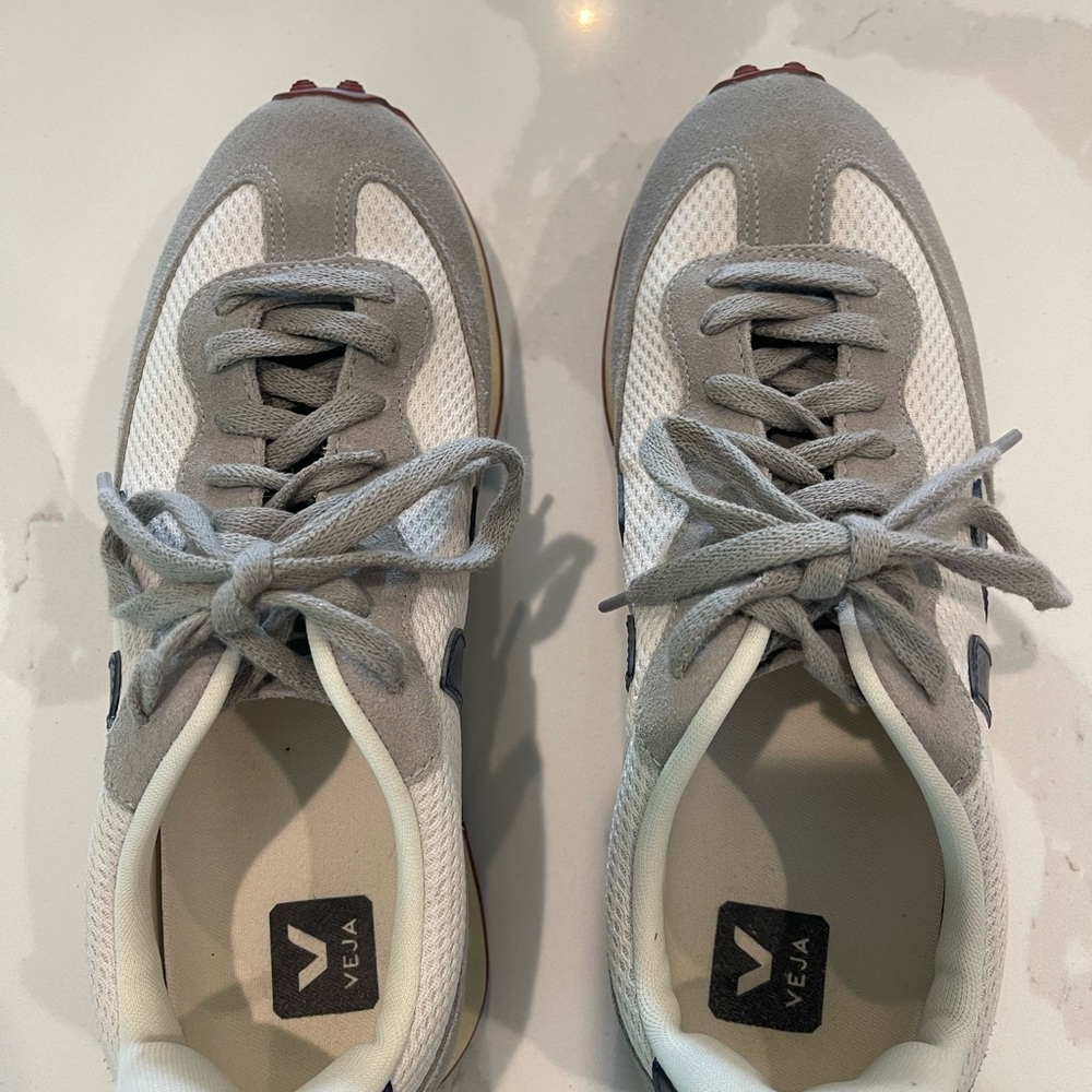 Veja Women's Sneakers in White, Light Gray and Navy Accents